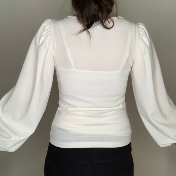 FOREVER 21- Puffy long sleeve blouse - Picture 5 of 7